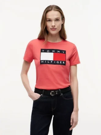 T-shirt med stort flaggmönster