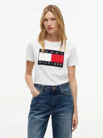 T-shirt med stort flaggmönster