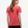 T-shirt med stort flaggmönster T-shirt med stort flaggmönster