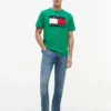 T-shirt med stort flaggmärke T-shirt med stort flaggmärke