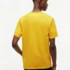 T-shirt med stort flaggmärke T-shirt med stort flaggmärke