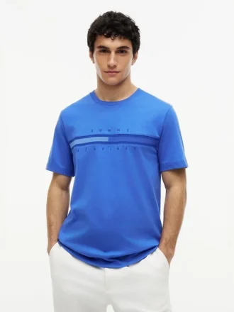T-shirt med ton-i-ton-flagga