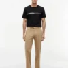 T-shirt med ton-i-ton-flagga T-shirt med ton-i-ton-flagga