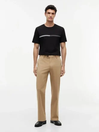 T-shirt med ton-i-ton-flagga