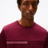 T-shirt med ton-i-ton-flagga T-shirt med ton-i-ton-flagga