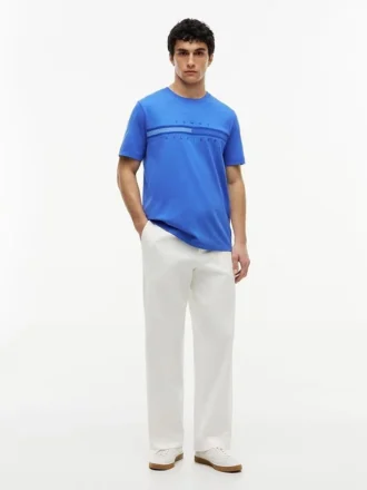 T-shirt med ton-i-ton-flagga