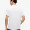 T-shirt med tropiskt blommönster T-shirt med tropiskt blommönster