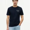 T-shirt med vågigt flaggmönster på ryggen T-shirt med vågigt flaggmönster på ryggen