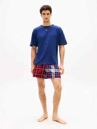 T-shirt och vävda shorts – pyjamas T-shirt och vävda shorts – pyjamas