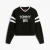 Tommy Jeans 85 Varsity V-ringad tröja Tommy Jeans 85 Varsity V-ringad tröja