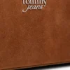 Tommy Jeans axelväska i mocka Tommy Jeans axelväska i mocka