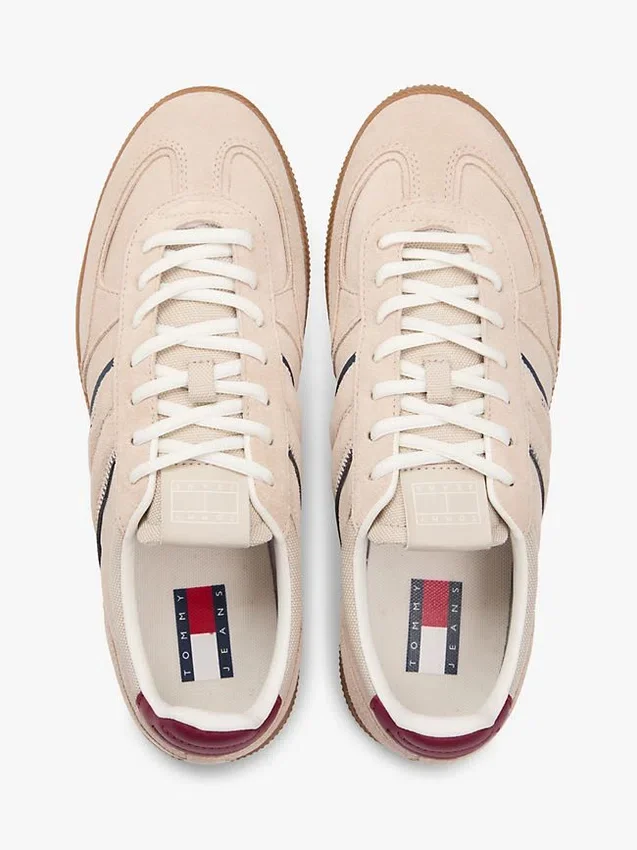 Tommy Jeans skateskor i mocka Tommy Jeans skateskor i mocka