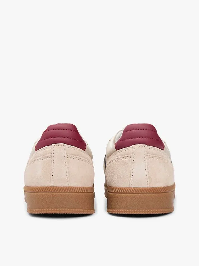 Tommy Jeans skateskor i mocka Tommy Jeans skateskor i mocka