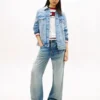 Tommy Jeans slitna Jeansjacka Tommy Jeans slitna Jeansjacka