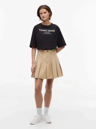 Tommy Jeans T-shirt med kristallogotyp