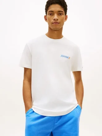 Tommy Jeans T-shirt med logo på ryggen