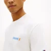 Tommy Jeans T-shirt med logo på ryggen Tommy Jeans T-shirt med logo på ryggen