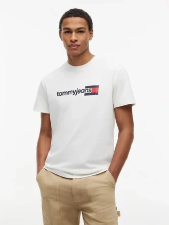 Tommy Jeans T-shirt med logotyp