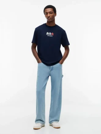 Tommy Jeans T-shirt med Multi-Crest-logotyp