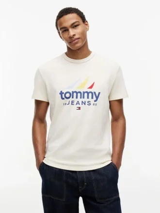 Tommy Jeans T-shirt med seglingslogotyp
