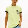 Tommy Jeans T-shirt med sprayfärglogotyp Tommy Jeans T-shirt med sprayfärglogotyp