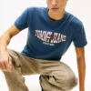 Tommy Jeans T-shirt med vågigt flaggmönster Tommy Jeans T-shirt med vågigt flaggmönster