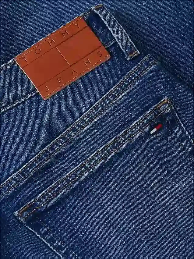Tommy Jeans Tapered Straight Jeans Tommy Jeans Tapered Straight Jeans