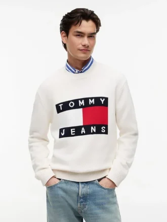 Tommy Jeans tröja med flagglogo och rund hals