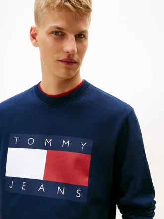 Tommy Jeans-tröja med stort flaggmärke