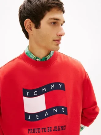 Tommy Jeans-tröja med vågigt flaggmönster