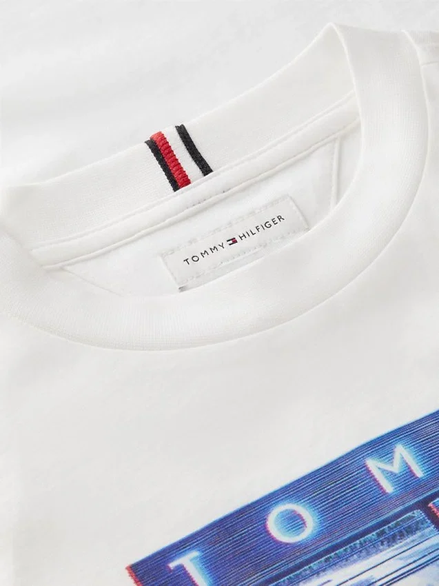 Tommy Surf Graphic T-shirt för barn Tommy Surf Graphic T-shirt för barn