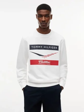Tommy x Cadillac F1® Team Chevron-tröja