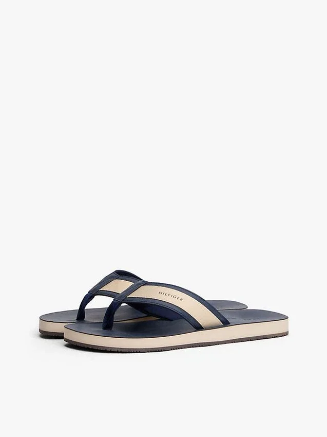 Tvåfärgade flip-flops Tvåfärgade flip-flops