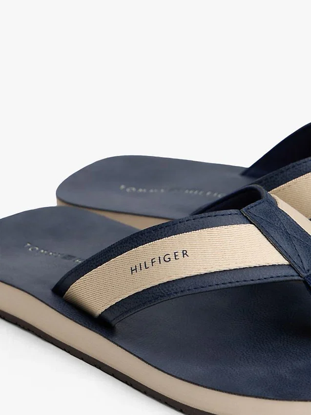Tvåfärgade flip-flops Tvåfärgade flip-flops