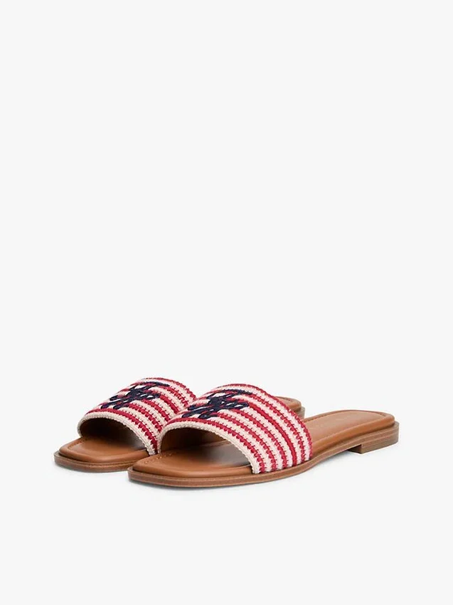 Vävda sandaler med monogram och ränder Vävda sandaler med monogram och ränder
