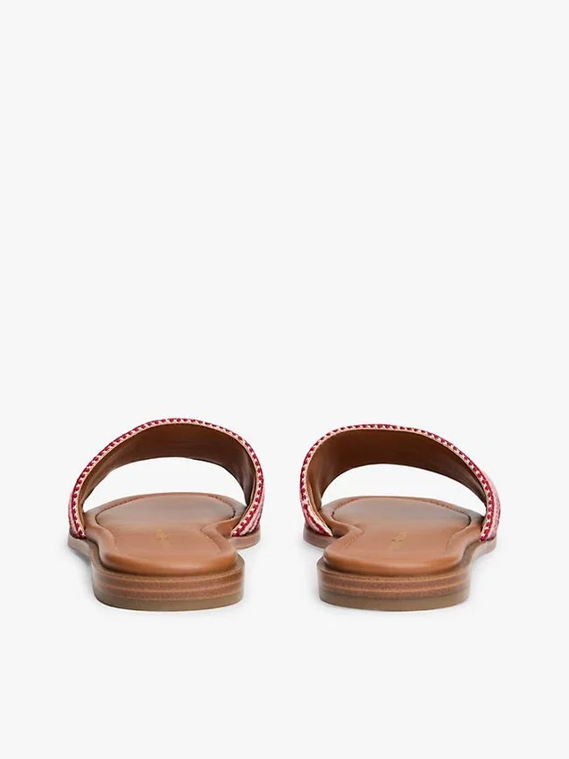 Vävda sandaler med monogram och ränder Vävda sandaler med monogram och ränder